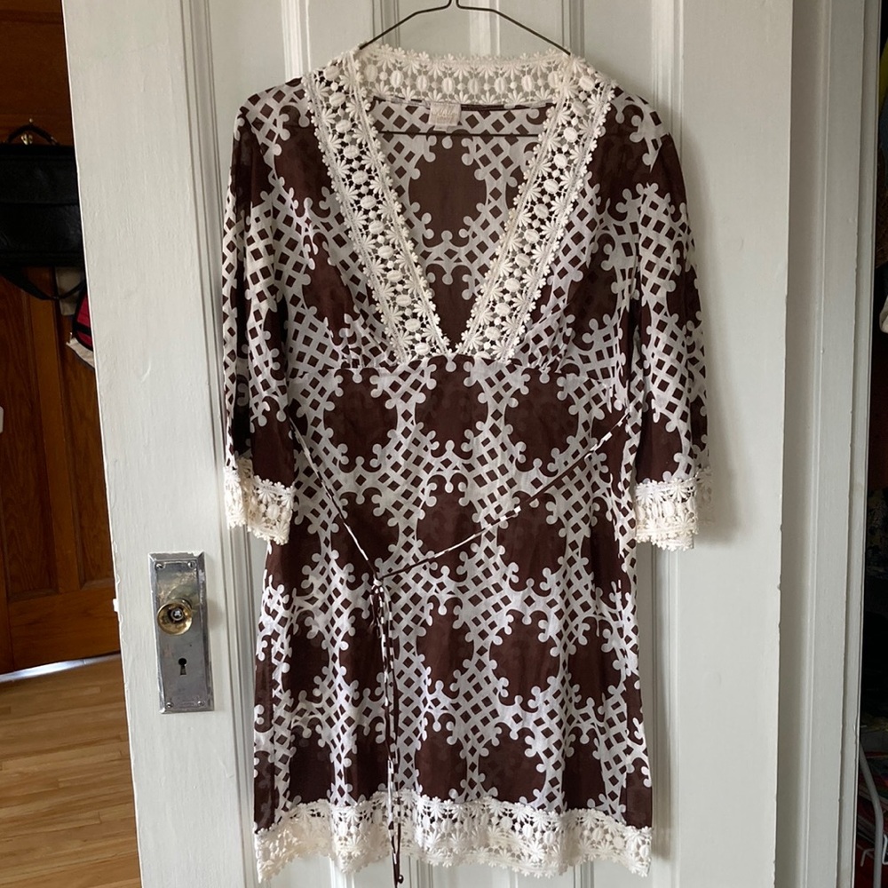 NEW MILLY Cabana retro brown and white crochet beach coverup, size medium